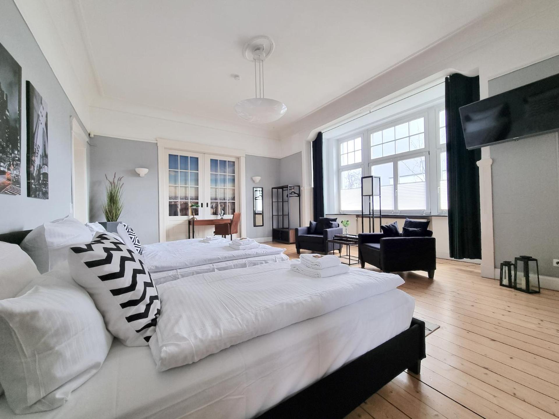 Charysma - Jugendstil Trifft Moderne, Schlafzimmer Mit Smart-Tv, Tischfussball, Darts, Parkplatz Hamelin Eksteriør bilde